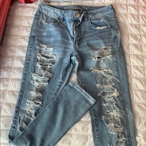 American Eagle lightwash jeans